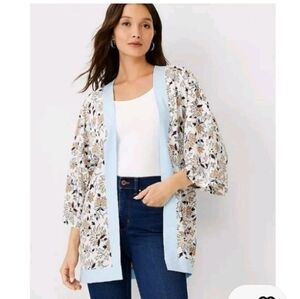 Ann Taylor Lightweight Kimono M/L